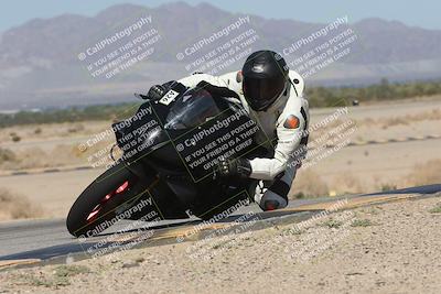 media/Oct-02-2025-Racers Edge (Thu) [[2c91cb6ab3]]/2-A Group/Session 2-Turn 9 Inside (1030am)/